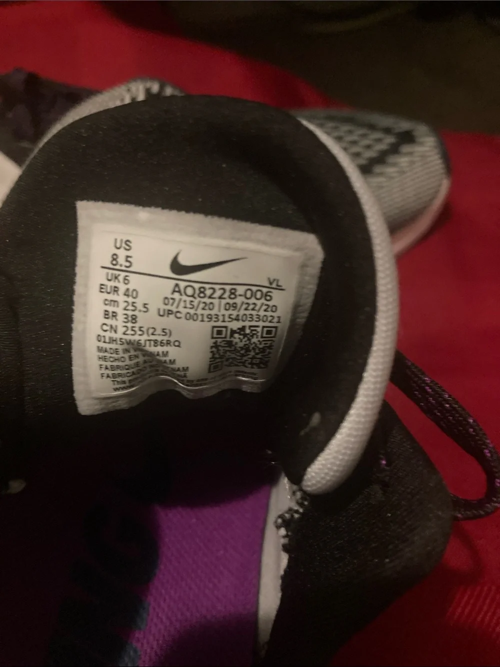 Nike Black, White & Purple Women's Air Zoom Winflo 6 Running Shoes